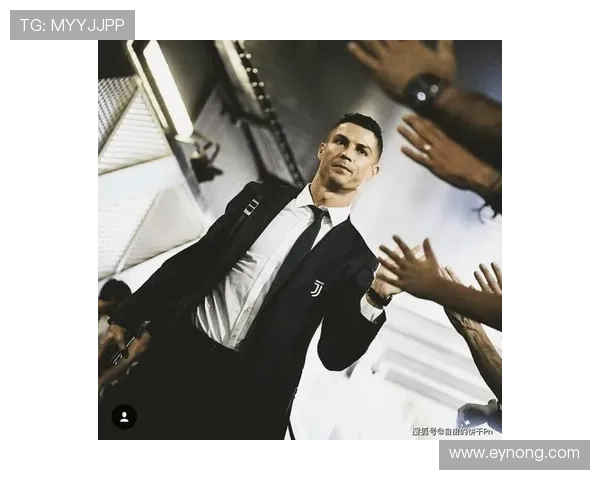 足球最帅球星C罗的传奇故事与全球影响力分析